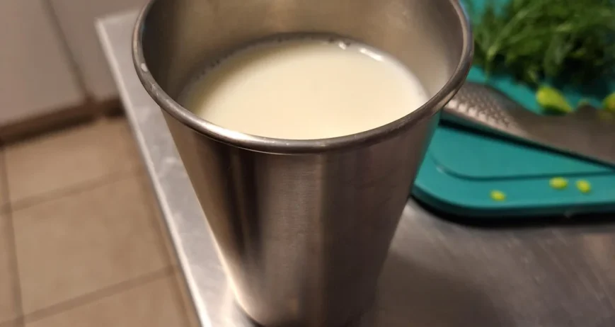 pure a2 cow milk in dehradun for tourists nd local people . direct from farm